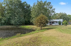 149 County Road 4128, Maud, TX 75567