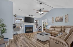 1620 Hunter Hill DR, Van Buren, AR 72956