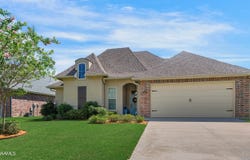 617 Easy Rock Landing Drive, Broussard, LA 70518