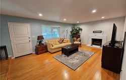 22153 James Alan Circle, Chatsworth, CA 91311
