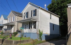 861 8th Ave, Brackenridge, PA 15014