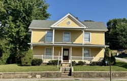 301 W Valley, Abingdon, VA 24210