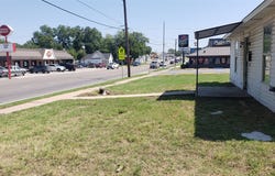 400 E Wise Street, Bowie, TX 76230