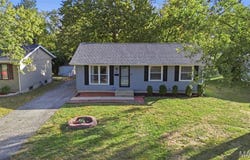 803 W Nixon Drive, O'Fallon, IL 62269