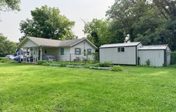 215 Mc Pherson Street, Greenfield, MO 65661