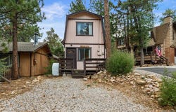 759 Spruce Lane, Sugarloaf, CA 92386