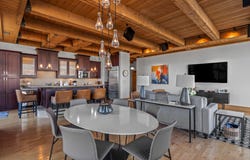 541 E Erie St, Milwaukee, WI 53202