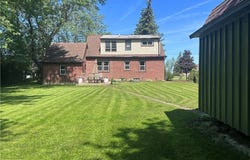 2255 Berg Road, Buffalo, NY 14218
