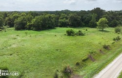 1179 325th St., Brandon, IA 52210