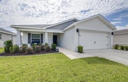 2081 GOLDEN BEAK Drive, EAGLE LAKE, FL 33839