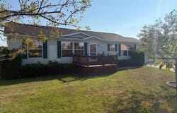 3945 Raisin Gln, Monroe, MI 48161
