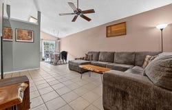 1015 E Yager Ln, Austin, TX 78753