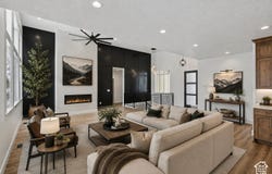 728 E MOUNTAIN Rd, North Ogden, UT 84414