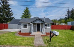 2320 CEDAR St, SweetHome, OR 97386