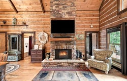 2124 Maxwell Road, Blue Ridge, GA 30513