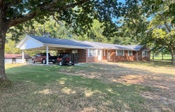250 SOUTHSIDE Rd, Arley, AL 35541