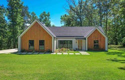 800 John Dean Rd, Gilmer, TX 75644
