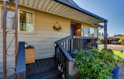 658 S 57TH St, Springfield, OR 97478