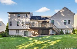 36 W Poplar Road, Middletown, CT 06457