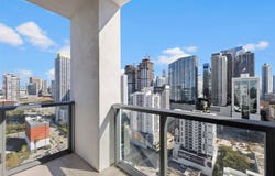 239 SW 9th St, Miami, FL 33130
