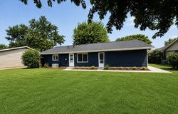 810 Cheshire Circle, Celina, OH 45822