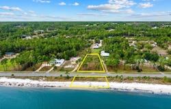 1905 Highway 98 W, Carrabelle, FL 32322