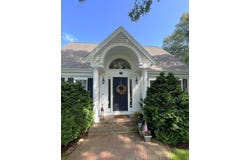 44 Wild Goose Way, Centerville, MA 02632