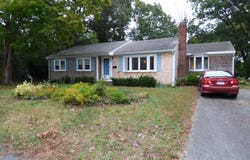 20 Kent Lane, Hyannis, MA 02601
