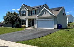 104 OAKEN Way, MYERSTOWN, PA 17067
