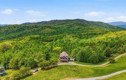 308 Walnut Mountain Farm Loop, Hampton, TN 37658