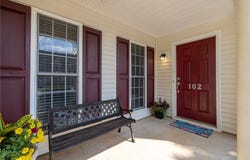 102 Crooked Cedar Way, Pendleton, SC 29670