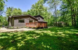 19121 Brewster Road, Aurora, OH 44202