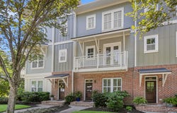 98 Vincent Drive, Mount Pleasant, SC 29464