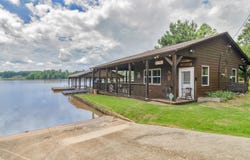 800 Rocky Point Road, Covington, GA 30014
