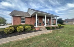 1061 Hooks Road, Hardinsburg, KY 40143