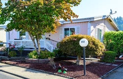 658 S 57TH St, Springfield, OR 97478