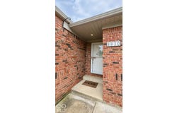 8830 Summer Walk Drive E, Indianapolis, IN 46227