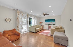 315 Morningside Drive, Bloomingdale, IL 60108
