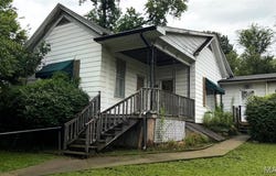 521 N 4th Street, Louisiana, MO 63353