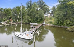 7720 W SHORE RD, PASADENA, MD 21122