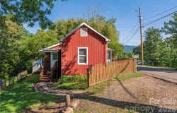 261 Star Ridge Road, Canton, NC 28716