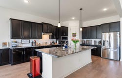 105 Bosco Rd, Hutto, TX 78634