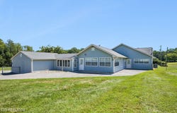 8005 Corryton Luttrell Rd, Corryton, TN 37721