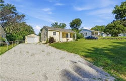1430 S Kings Highway, Independence, MO 64055