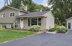 2N579 Diane Avenue, Glen Ellyn, IL 60137