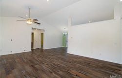 573 Maplewood Drive, Rolla, MO 65401
