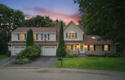 35 Pleasant Street, Newfields, NH 03856