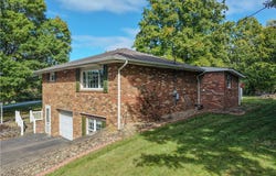 15962 Longs Church Road, East Liverpool, OH 43920