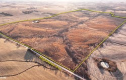 Nighthawk Ave, Afton, IA 50830