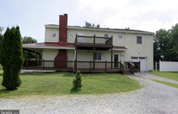 45 MEADOW Road, NEW CASTLE, DE 19720